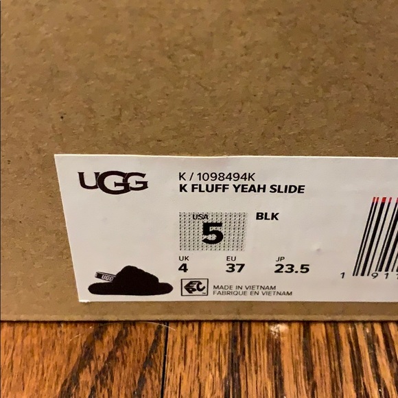 UGG fluff yeah - Picture 5 of 5